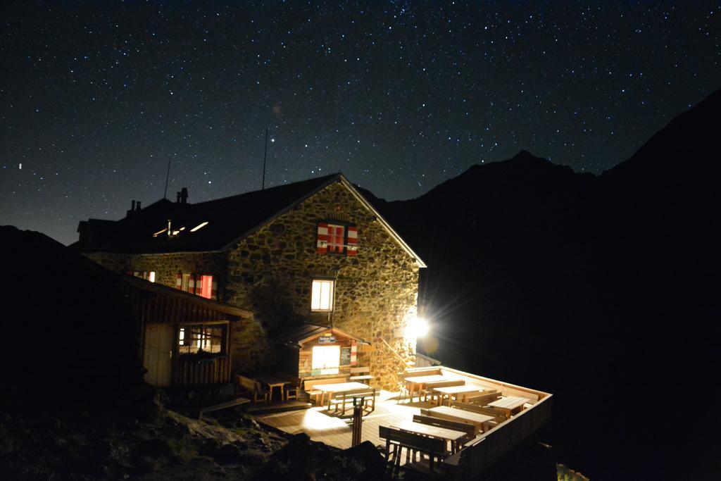 Alexandra'S Apartment Neustift im Stubaital Bagian luar foto